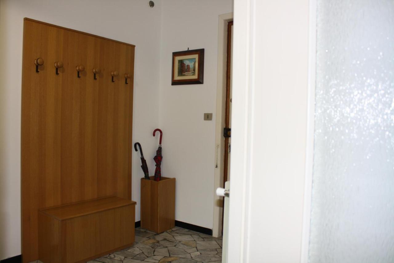 Casa Emma 400 Mt Dal Mare Apartment Spotorno Luaran gambar