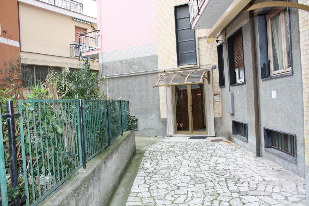 Casa Emma 400 Mt Dal Mare Apartment Spotorno Luaran gambar
