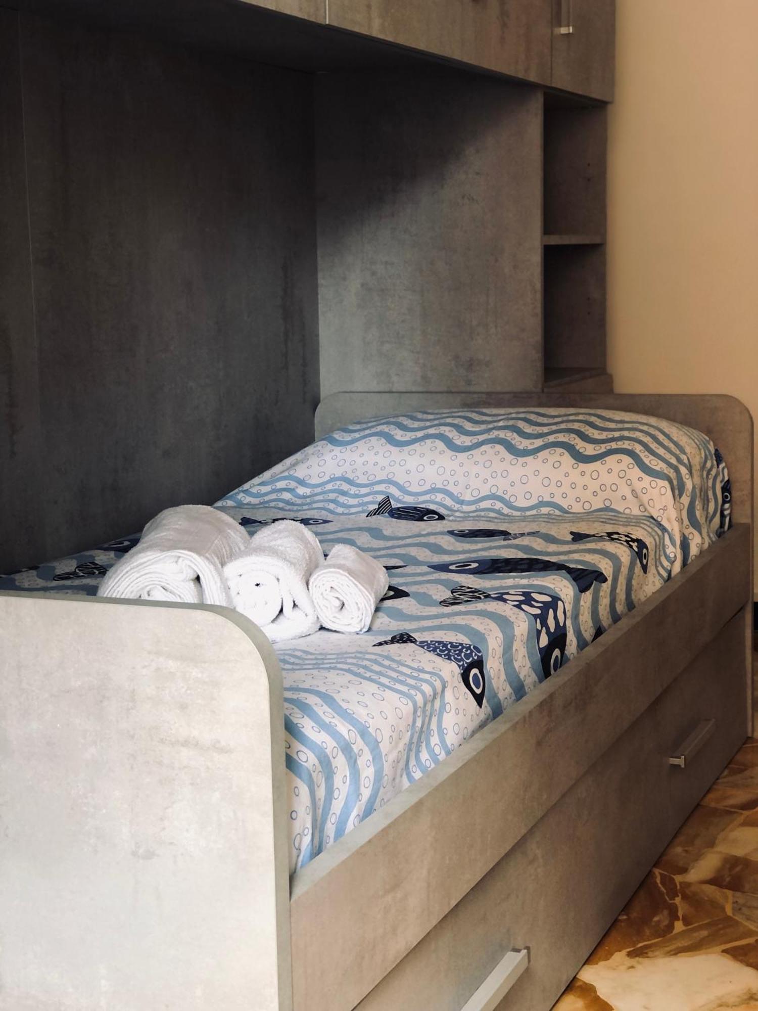 Casa Emma 400 Mt Dal Mare Apartment Spotorno Luaran gambar